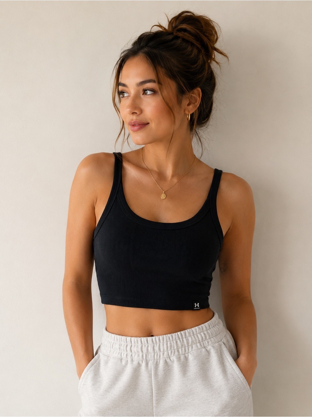 NWOT Under Armour Rival Rib Cropped Tank Top Black Fitted Ribbed Medium